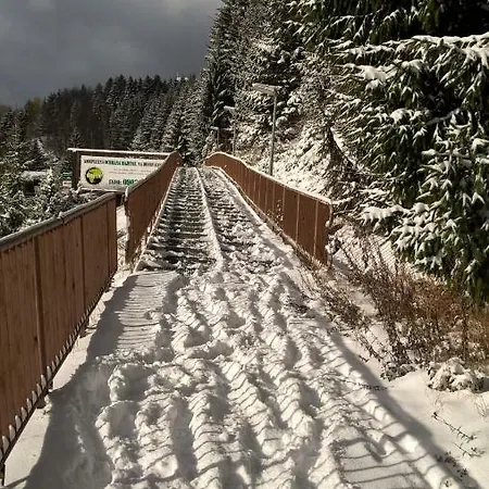 아파트 Magura 37 *